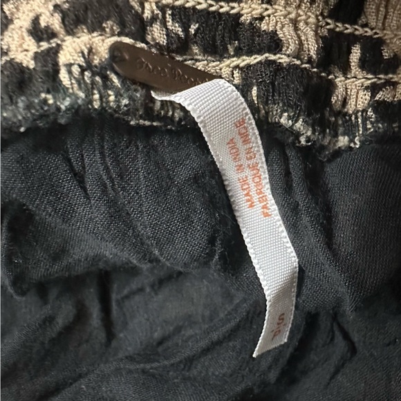 Free People Shorts Bloomers Floral Bubble Hem Boho Festival Balloon Size Small - Picture 6 of 8